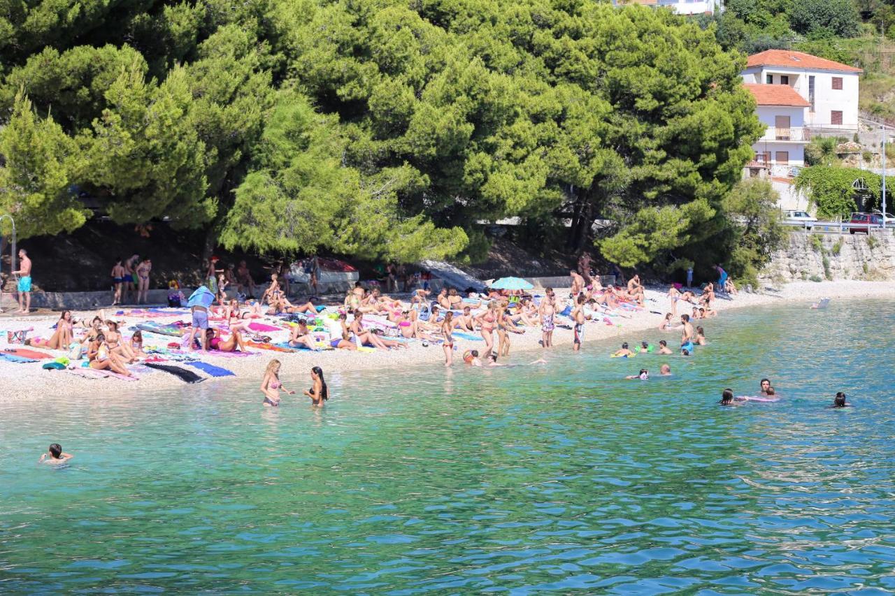 Apartments By The Sea Krilo Jesenice, Omis - 15145 Jesenice  Extérieur photo