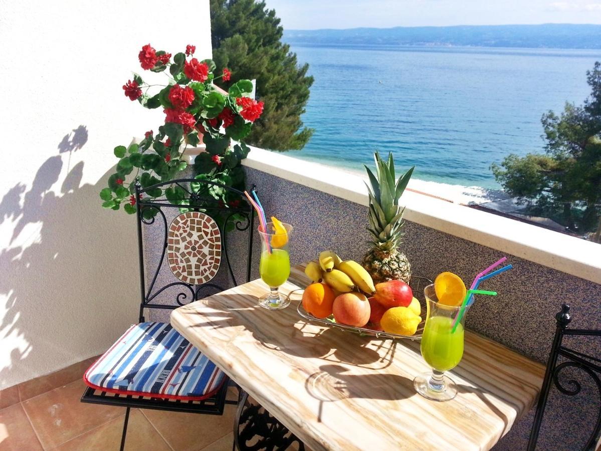 Apartments By The Sea Krilo Jesenice, Omis - 15145 Jesenice  Extérieur photo